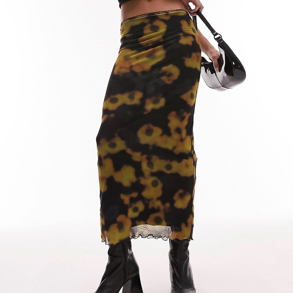 Topshop jersey mesh photographic floral print midi skirt in black and yellow - Picture 2 of 5